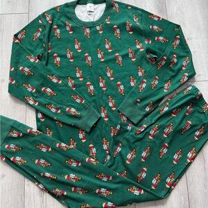 Women’s Hannah Andersson Dr Seuss Grinch Themed Pajamas